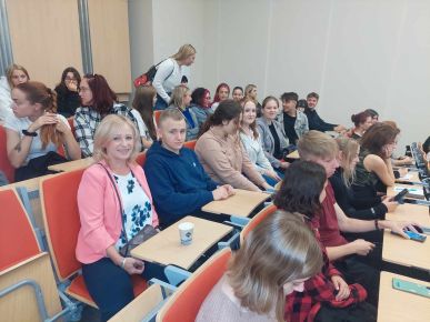 I LO na konferencji inaugurującej projekty MATura+ oraz MATma2 na rok szkolny 2023/2024