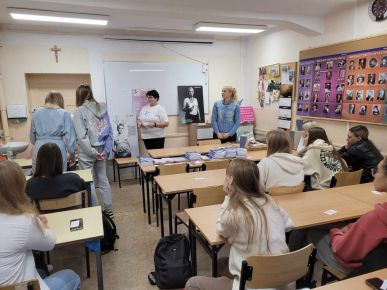 SPOTKANIE PROFILAKTYCZNE DLA DZIEWCZĄT 