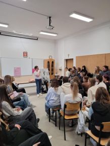 SIŁA ŚWIADOMOŚCI – Warsztaty Edukacyjne – Profilaktyka Raka Piersi dla Uczennic