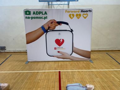 DEFIBRYLATOR AED PRZY I LO 
