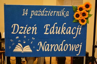 DZIEŃ EDUKACJI NARODOWEJ ORAZ OTRZĘSINY KLAS PIERWSZYCH W ILO
