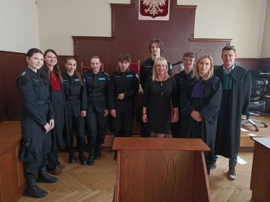 DZIEŃ EDUKACJI PRAWNEJ W SĄDZIE REJONOWYM W GOLENIOWIE